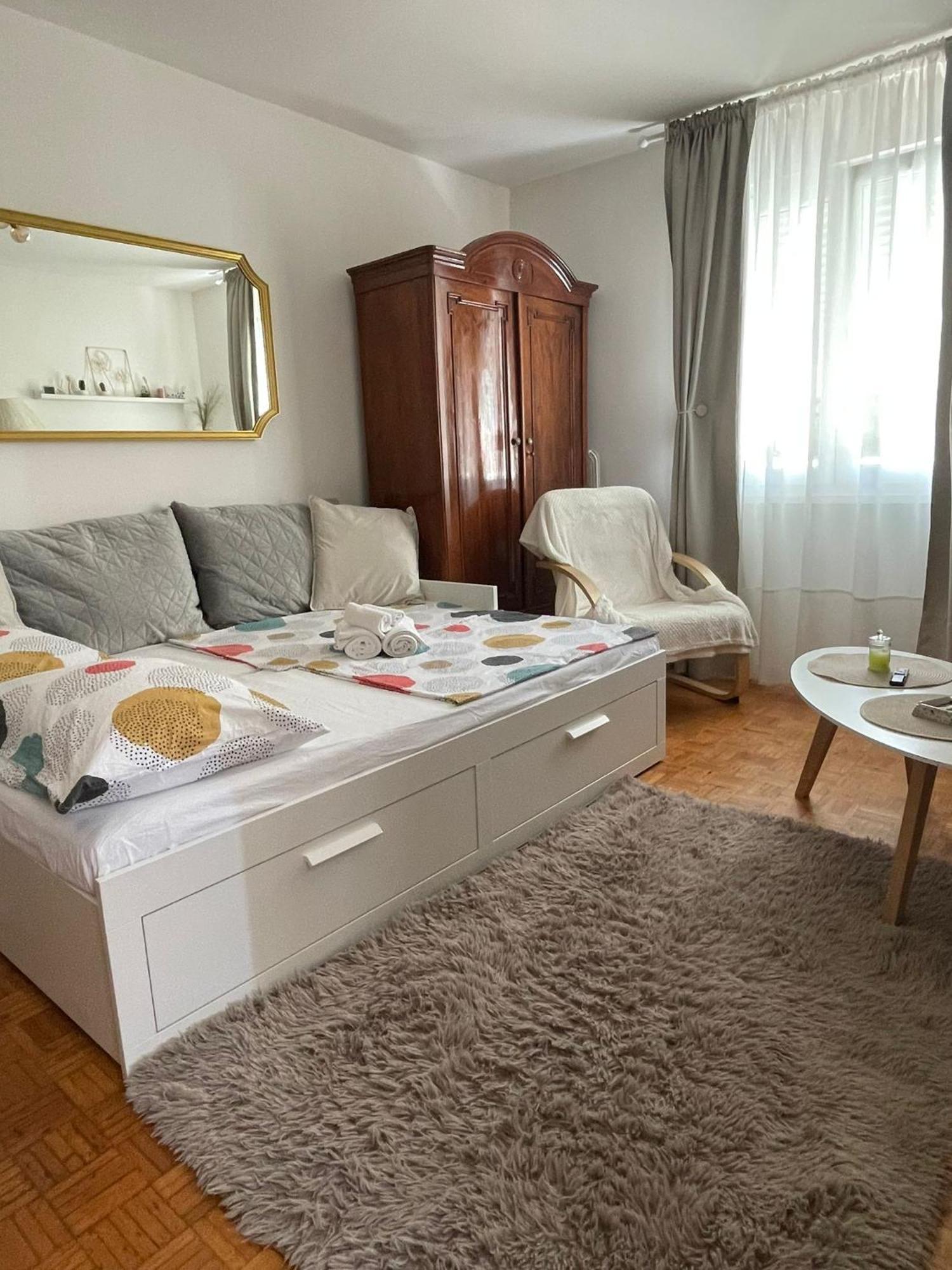 Studio Apartman Providenca Split Eksteriør billede